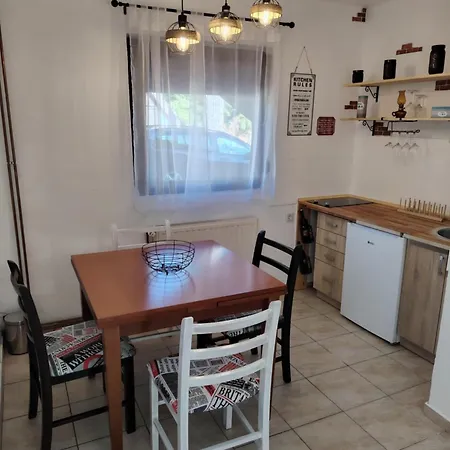 Domus Foresta Apartment *